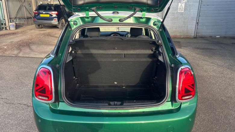 MINI Hatchback 1.5 Cooper Classic II 5dr Petrol Hatchback